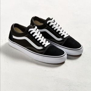 Black Old Skool Vans
